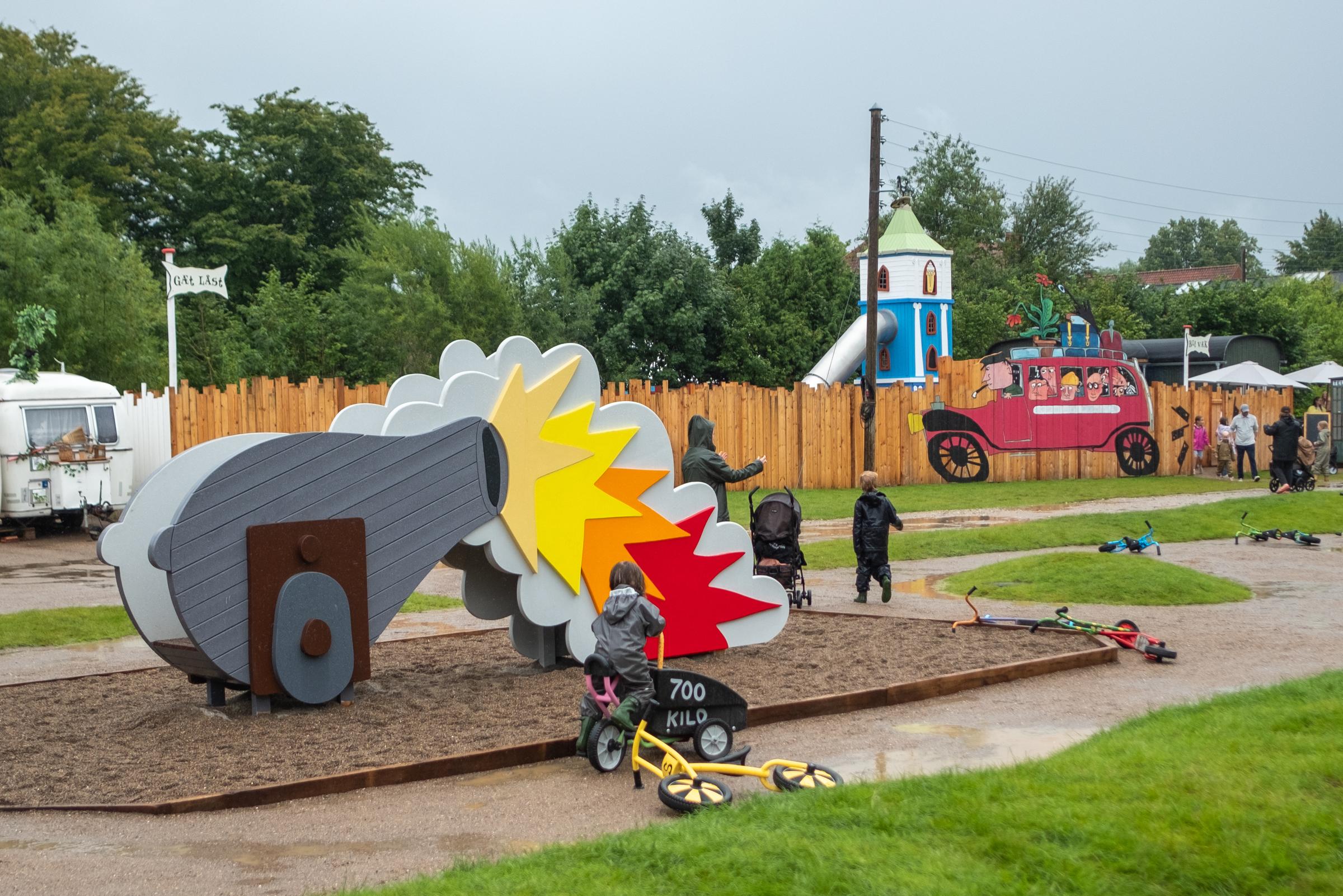 Monstrum canon-shaped playground slide Copenhagen